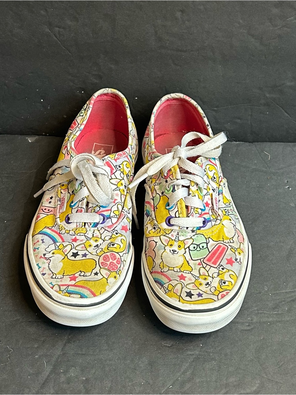 VANS Off The Wall Uni-corgi Corgi Rainbow Dog Sneakers Shoes Juniors US Size 5.